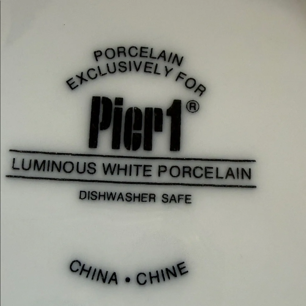 Pier 1 Luminous White‎ Porcelain Creamer Pitcher Dishwasher Safe Mini Milk Jug
